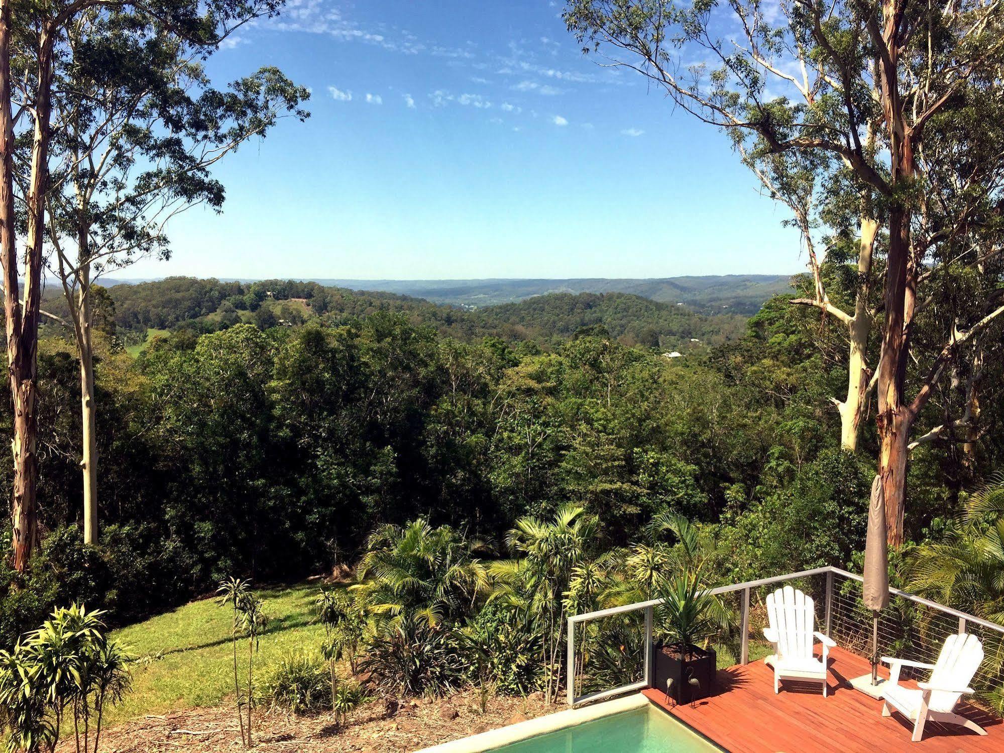 Phoenix Eumundi Bagian luar foto